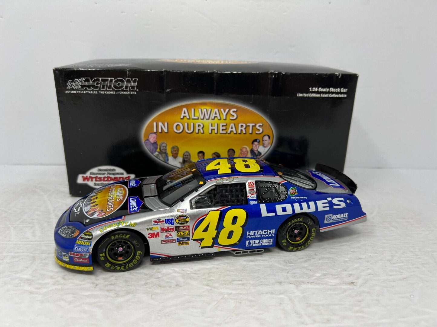 Action Nascar #48 Jimmie Johnson Lowes Atlanta Raced Win GM Dealers 1:24 Diecast