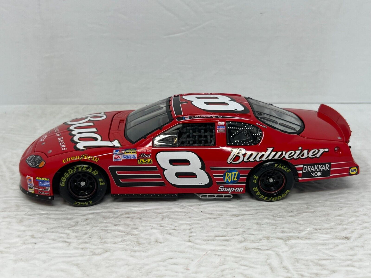 Action Nascar #8 Dale Earnhardt Jr. Budweiser GM Dealers 2003 Chevy 1:24 Diecast