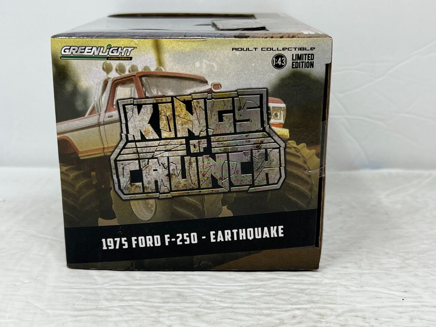 Greenlight Kings of Crunch 1975 Ford F-250 Earthquake GREEN MACHINE 1:43 Diecast