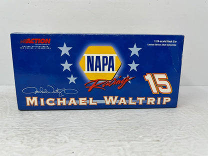 Action Nascar #15 Michael Waltrip NAPA Stars & Stripes 2001 Chevy 1:24 Diecast