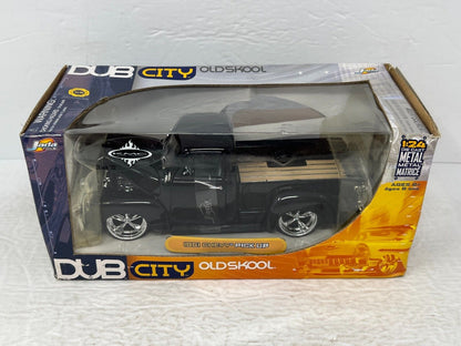 Jada Dub City Oldskool 1951 Chevy Pickup Wheels KMC 1:24 Diecast