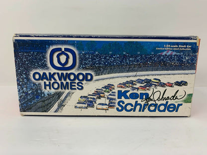 Action Nascar Ken Schrader #15 Oakwood Homes 1999 Monte Carlo Bank 1:24 Diecast