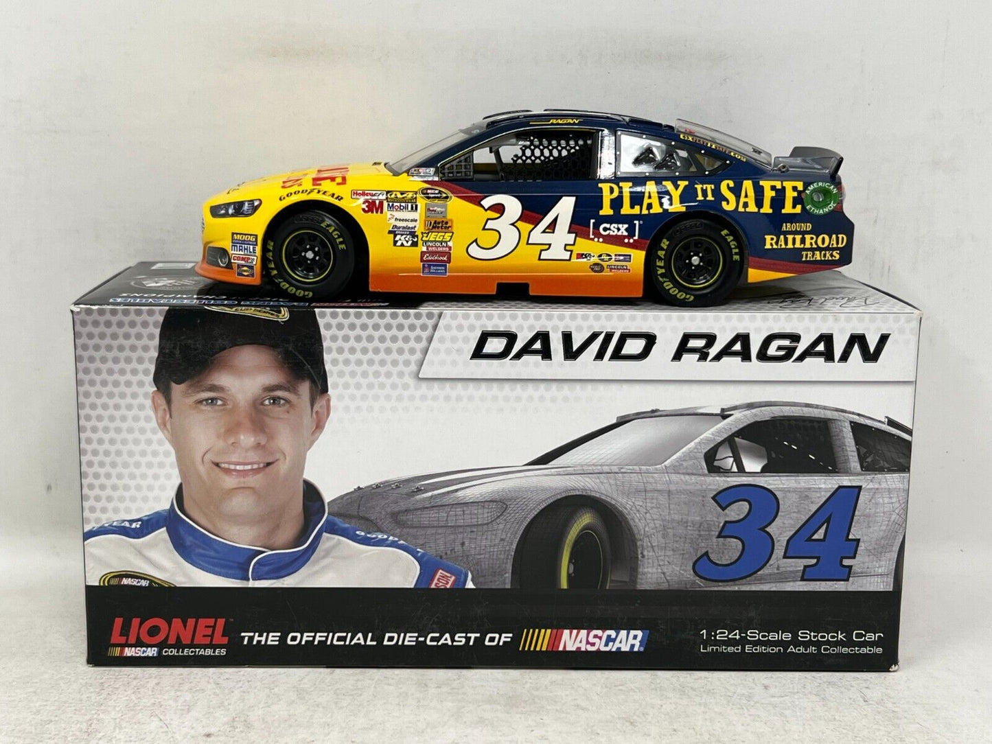 Lionel Racing Nascar #34 David Ragan CSX 2013 Ford Fusion 1:24 Diecast