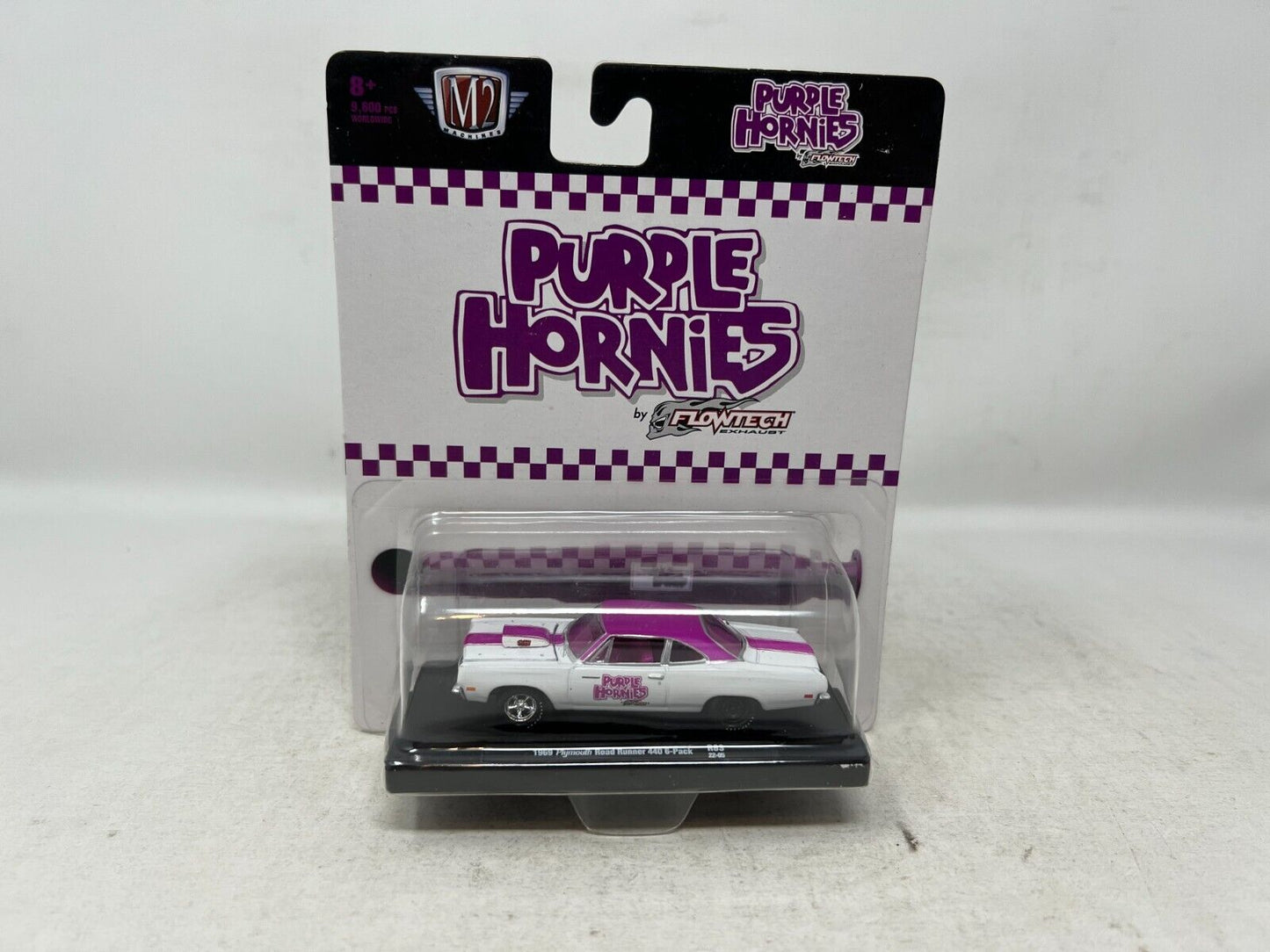 M2 Machines Purple Hornies 1969 Plymouth Road Runner 440 6-Pack R83 1:64 Diecast