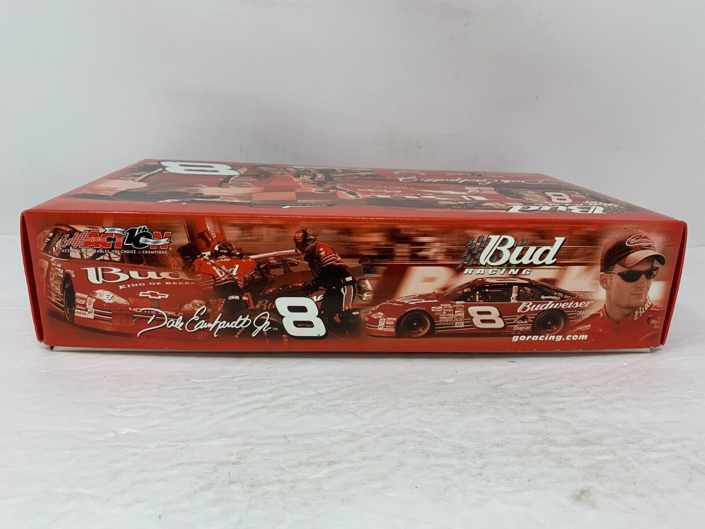 Action Nascar #8 Budweiser Dale Earnhardt Jr Transport Hauler 1:64 Scale Diecast