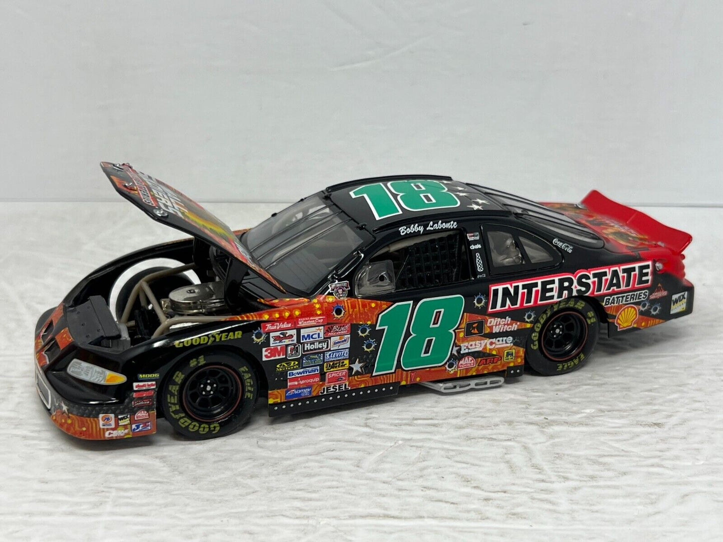 Action Nascar #18 Bobby Labonte Small Soldiers Pontiac BANK 1:24 Diecast