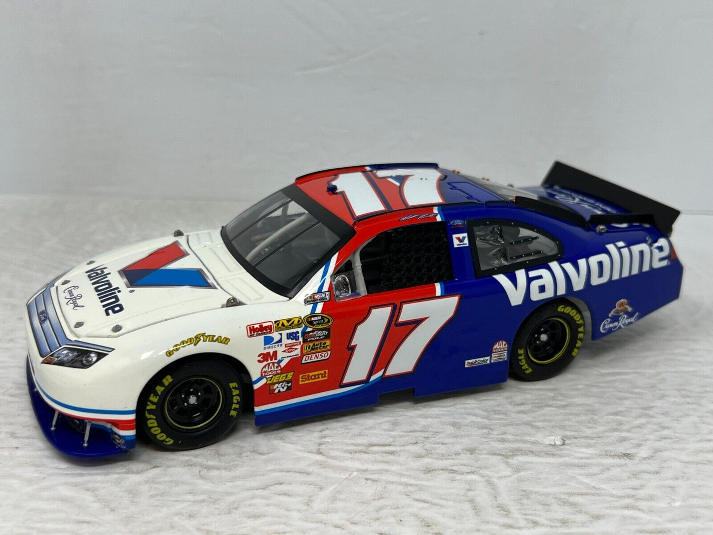 Action Nascar #17 Matt Kenseth Valvoline 2010 Fusion 1:24 Diecast