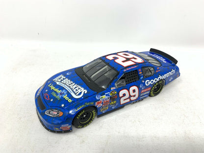 Action Nascar #29 Kevin Harvick GM Goodwrench Liquid Ice 2004 Chevy 1:24 Diecast