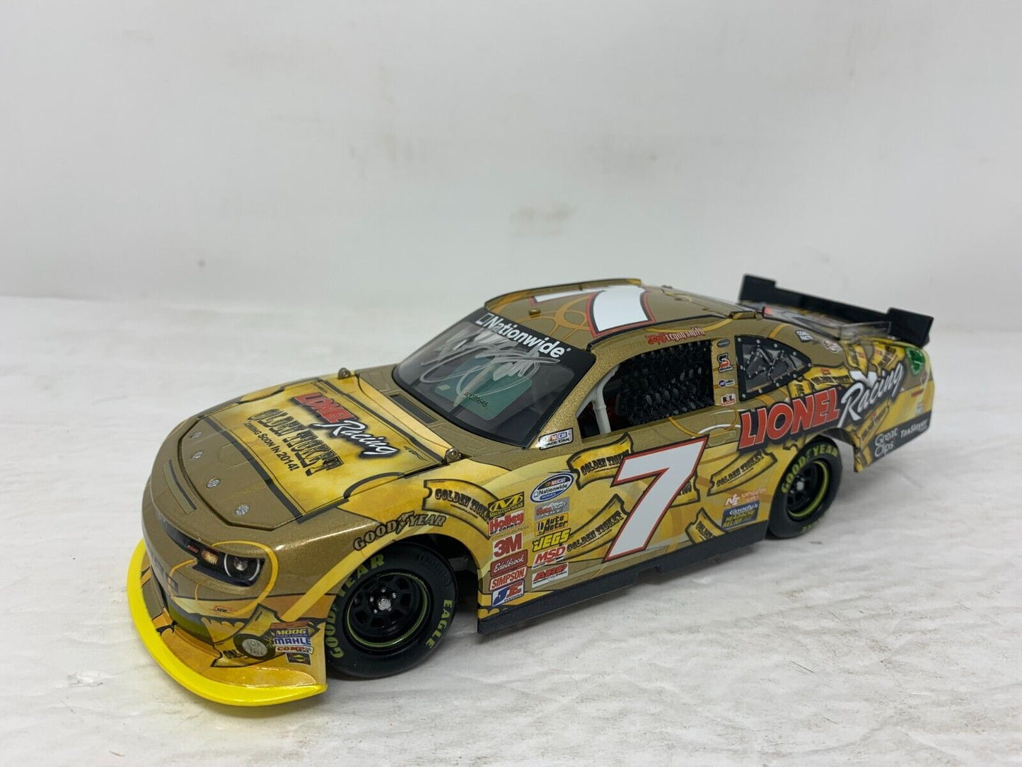 Lionel Racing Nascar #7 Regan Smith Golden Ticket Autographed Camaro 124 Diecast