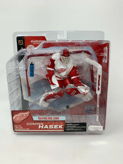 Mcfarlane NHL Dominik Hasek Detroit Red Wings Chase White Jersey Series 7 Figure