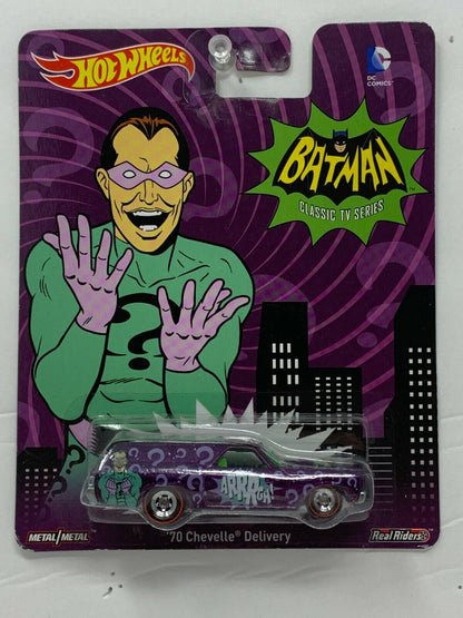 Hot Wheels Batman Classic TV Series '70 Chevelle Real Riders 1:64 Diecast