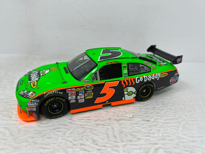 Action Nascar #5 Mark Martin GoDaddy 2010 Chevy Impala 1:24 Diecast