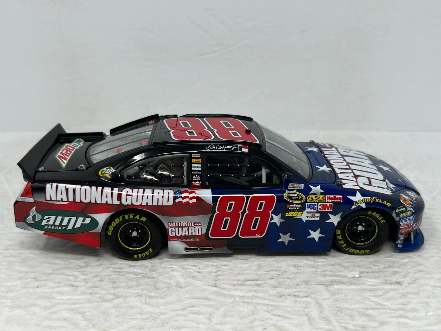 Action Nascar #88 Dale Earnhardt Jr. Honoring Soldiers 2010 Impala 1:24 Diecast