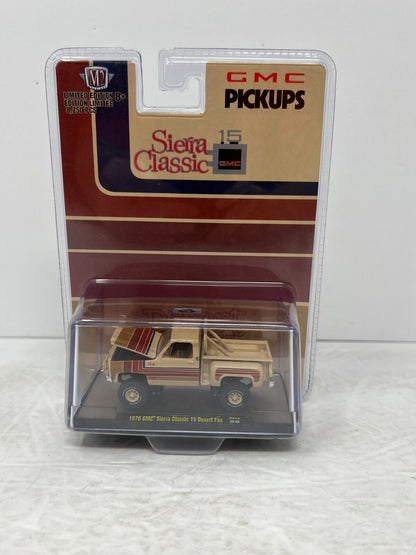 M2 Machines Sierra Classic 15 1976 GMC Sierra Classic 15 Desert Fox 1:64 Diecast