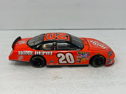 Motorsports Authentics #20 Tony Stewart Bud Shootout Raced Win 1:24 Diecast