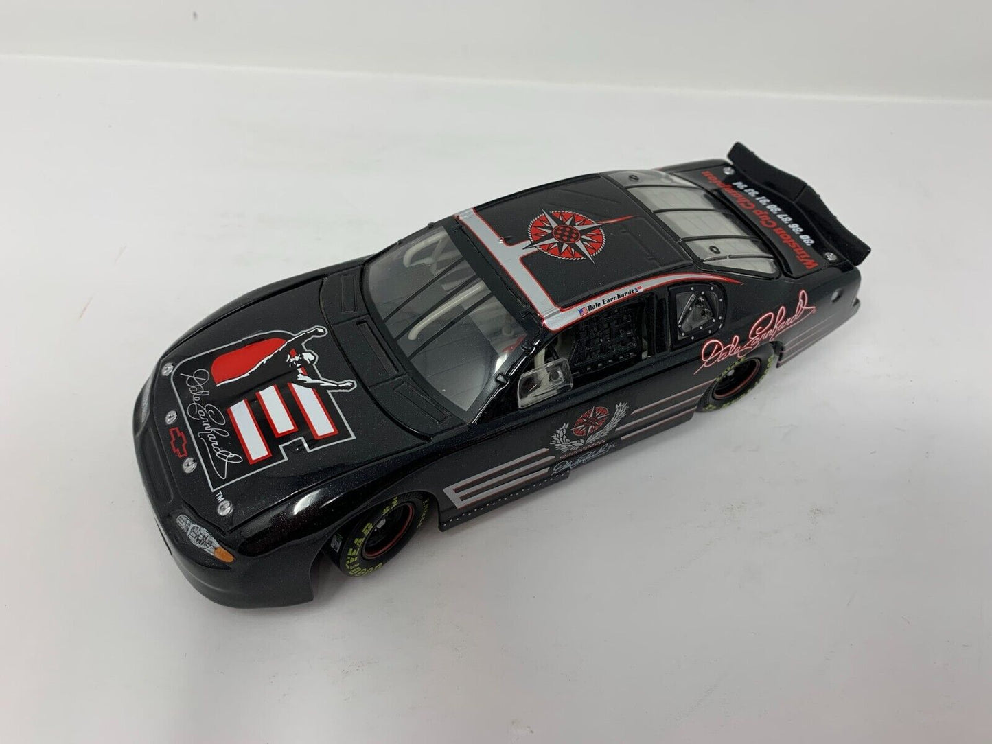 Action Nascar #3 Dale Earnhardt Sr. Legacy 1:24 Diecast & McFarlane Figure