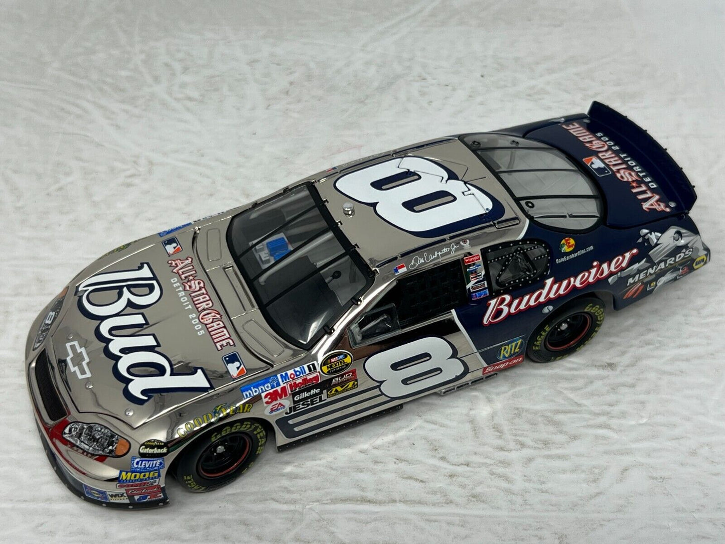 Action Nascar #8 Dale Earnhardt Jr Bud MLB GM Dealers Chrome 2005 1:24 Diecast