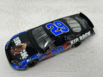 Action Nascar #29 Tony Stewart Kid Rock GM Dealers 2004 Monte Carlo 1:24 Diecast