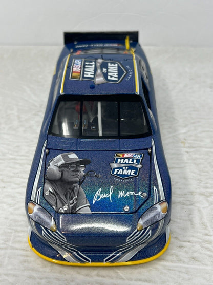 Lionel Nascar #11 Bud Moore NHOF Class of 2011 Ford Fusion 1:24 Diecast