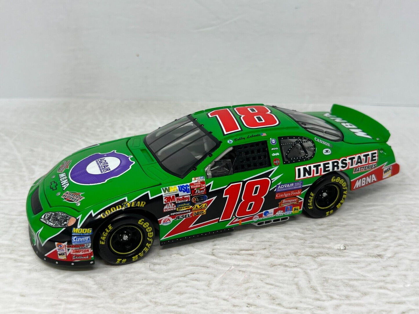 Action Nascar #18 Bobby Labonte Interstate Batteries Advair 2003 1:24 Diecast