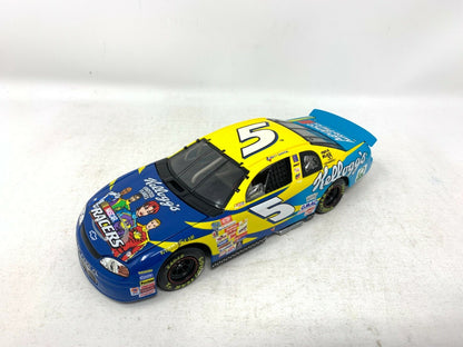 Action Nascar #5 Terry Labonte Kellogg's Nascar Racers Monte Carlo 1:24 Diecast