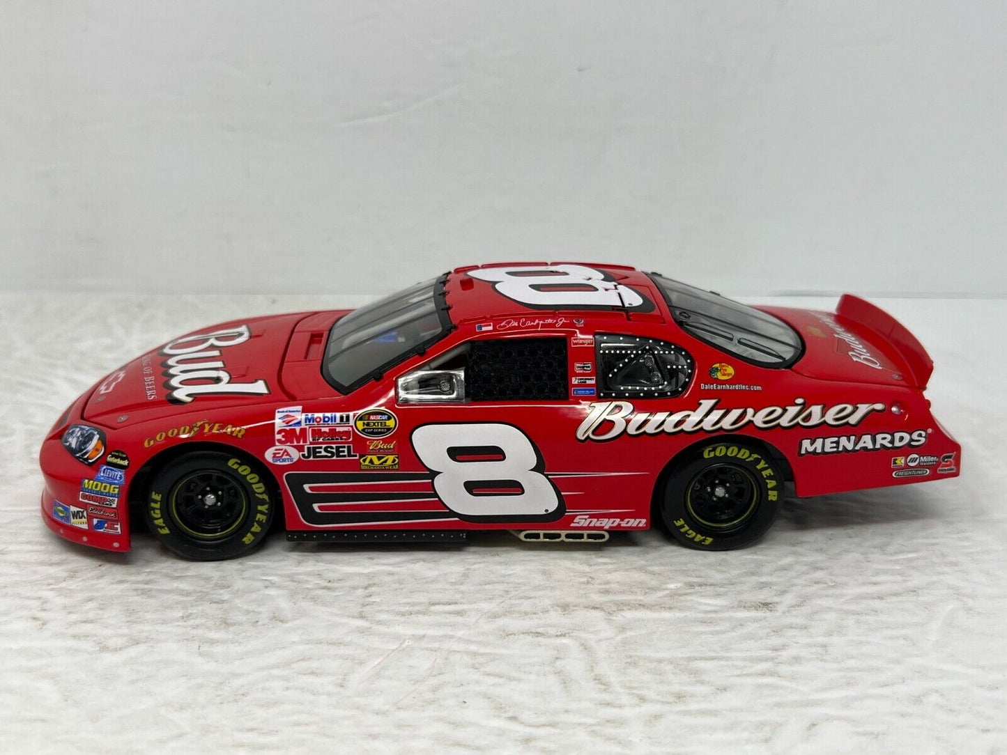 Motorsports Authentics #8 Dale Earnhardt Jr. Bud GM Dealers 2007 1:24 Diecast