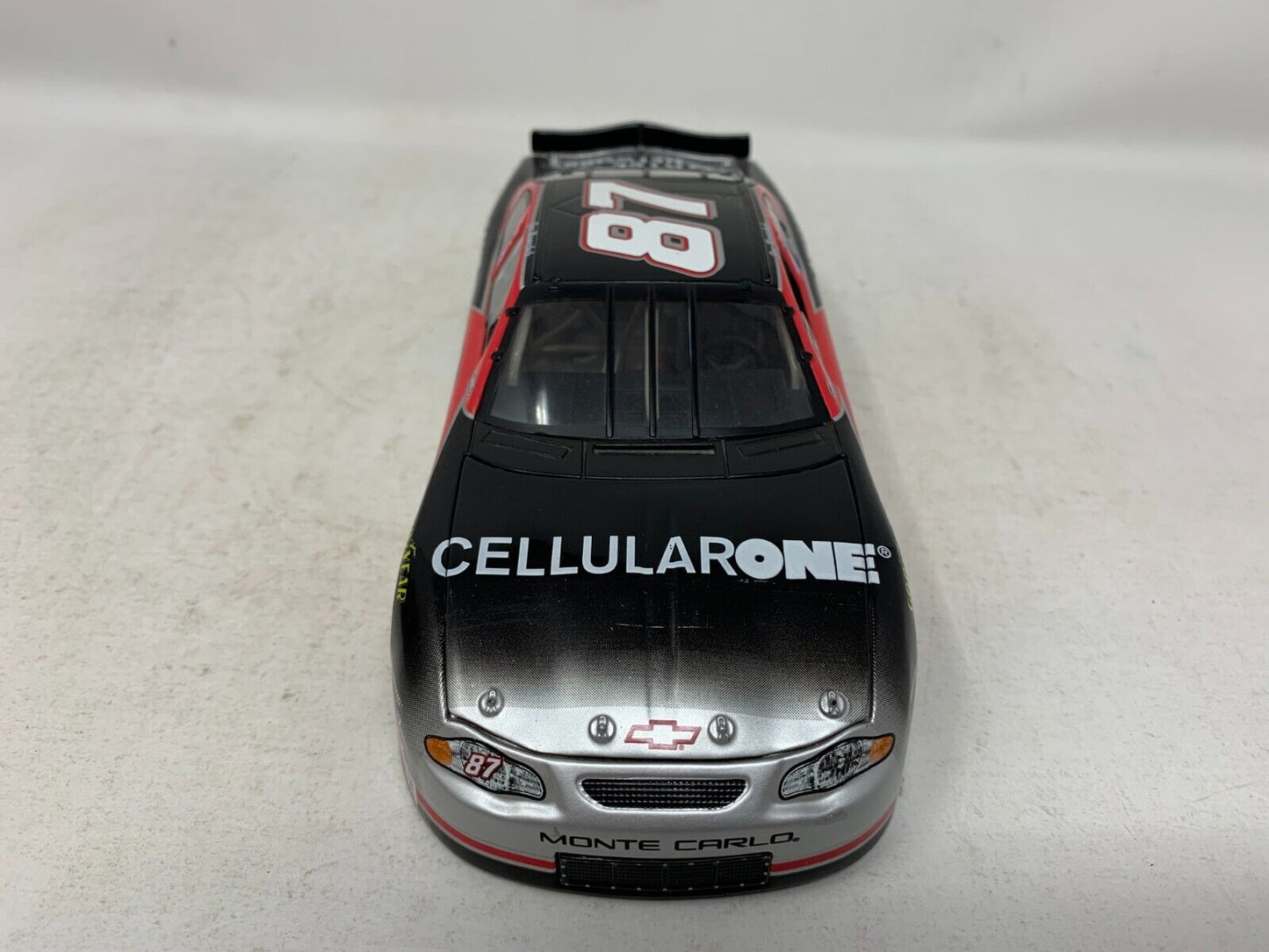 Action Nascar #87 Joe Nemechek Cellular One 2000 Monte Carlo 1:24 Diecast