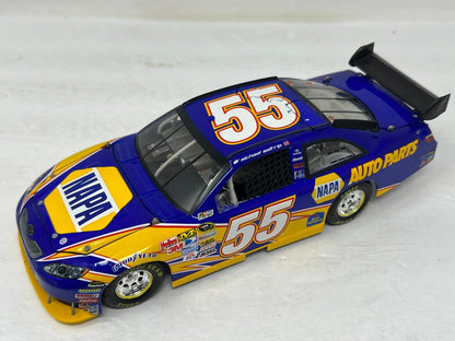 Action Nascar #55 Michael Waltrip NAPA 2008 Toyota Camry 1:24 Diecast