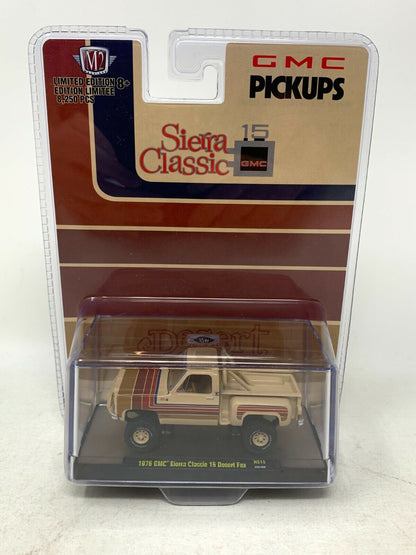 M2 Machines 1976 GMC Sierra Classic 15 Desert Fox GMC Pickup 1:64 Diecast