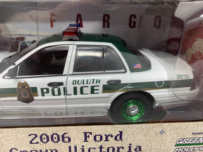 Greenlight Hollywood Fargo 2006 Ford Crown Victoria Green Machine 1:24 Diecast