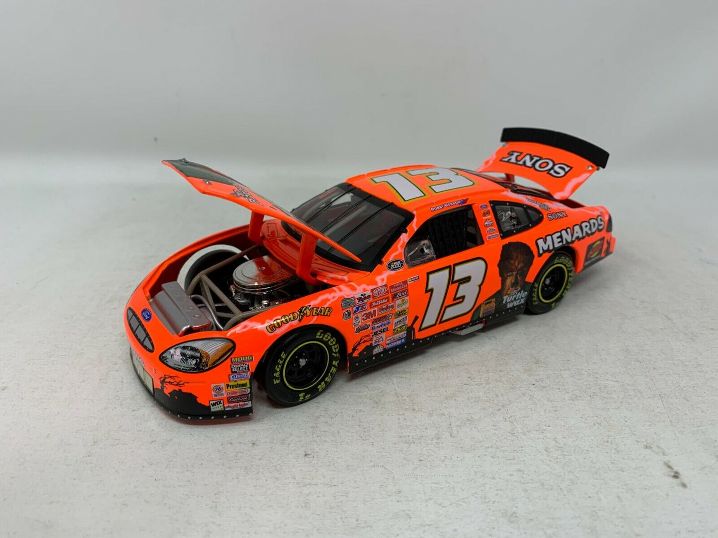 Action Nascar #13 Robby Gordon Menards Wolf Man Ford Taurus 1:24 Diecast