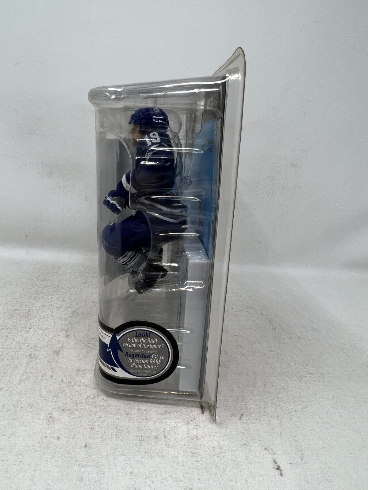 Mcfarlane NHL Joffrey Lupul Toronto Maple Leafs Blue Jersey Series 32 Figure