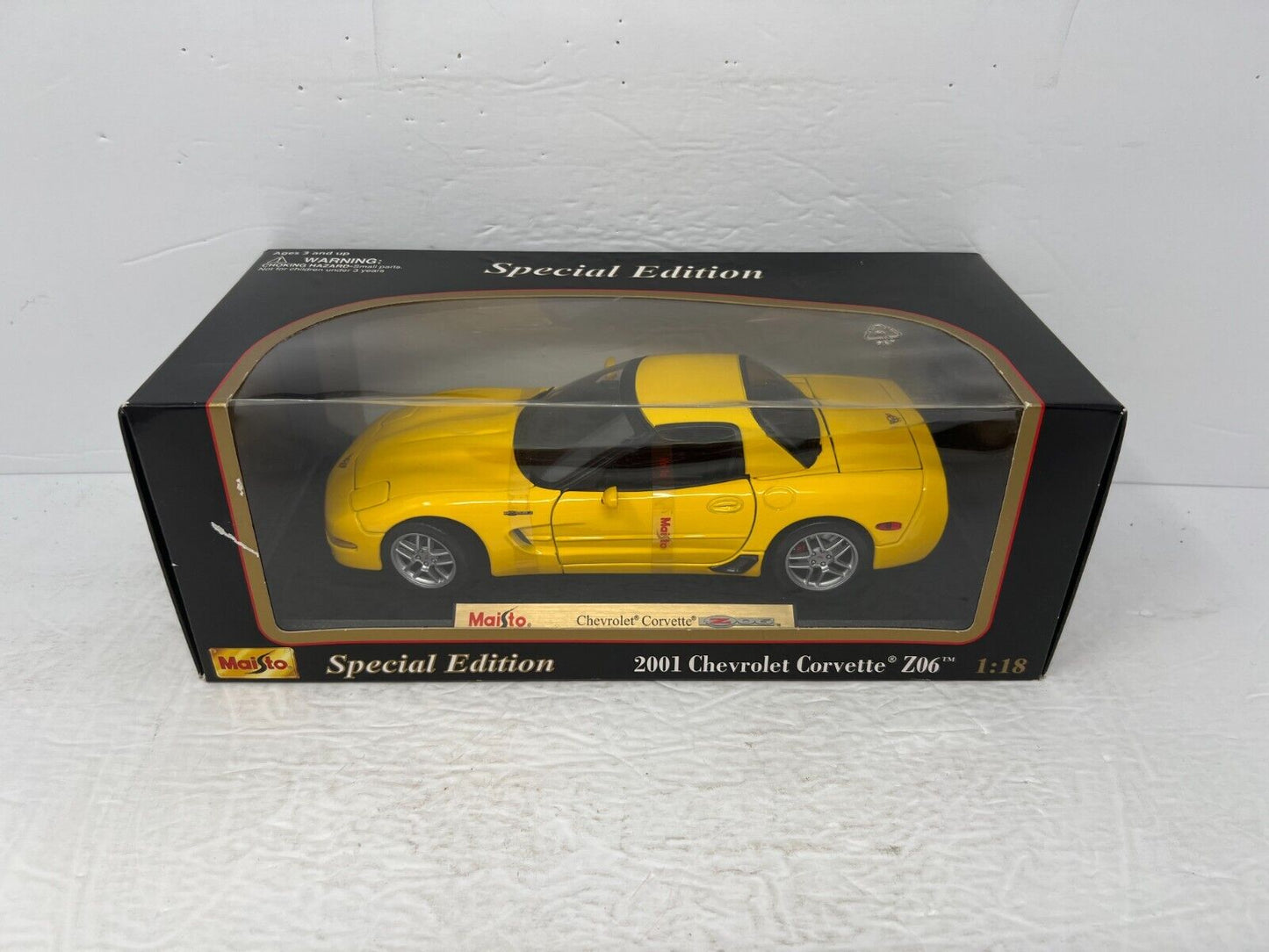 Maisto 2001 Chevrolet Corvette Z06 Special Edition 1:18 Diecast