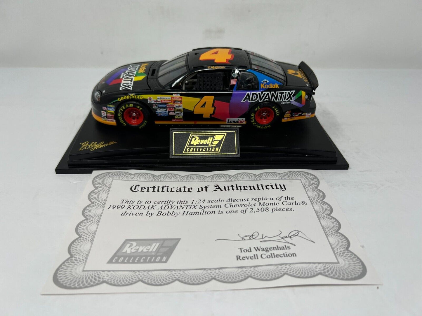 Revell Nascar #4 Bobby Hamilton Kodak Advantix Chevy Monte Carlo 1:24 Diecast