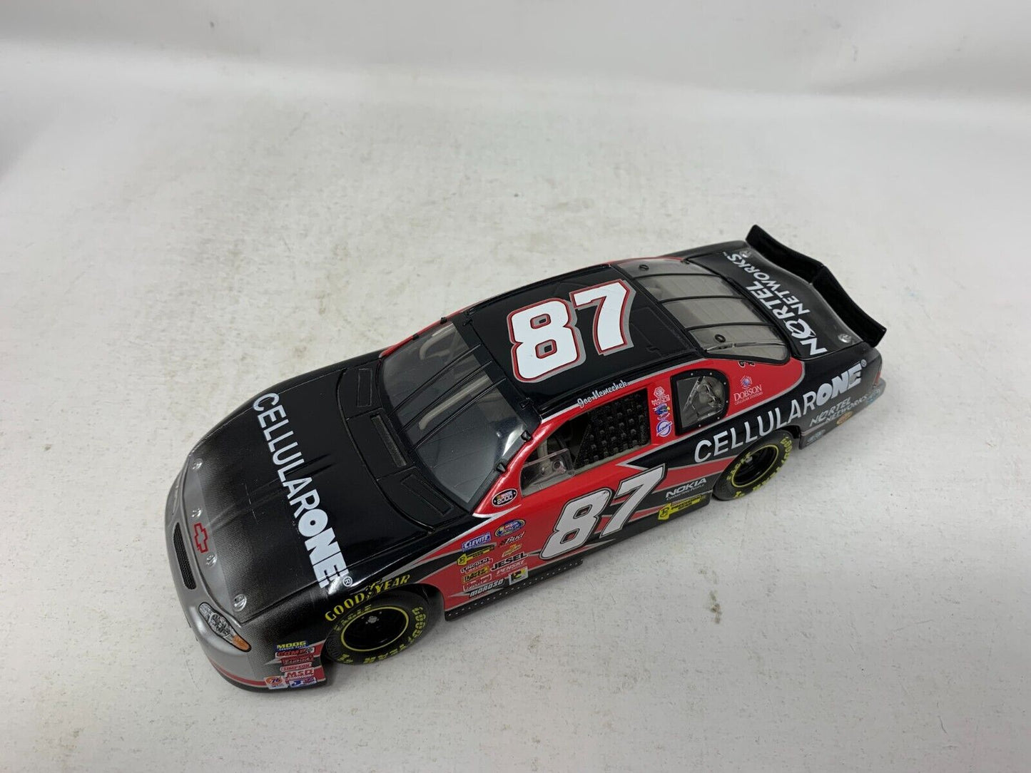 Action Nascar #87 Joe Nemechek Cellular One 2000 Monte Carlo 1:24 Diecast