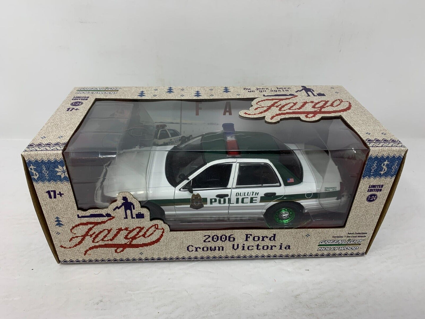 Greenlight Hollywood Fargo 2006 Ford Crown Victoria Green Machine 1:24 Diecast