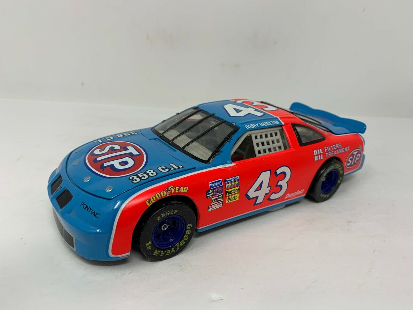 Action Nascar 25th Anniversary #43 Bobby Hamilton STP 1984 Pontiac 1:24 Diecast