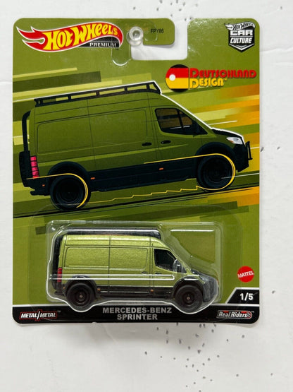 Hot Wheels Premium Deutschland Design Mercedes-Benz Sprinter 1:64 Diecast