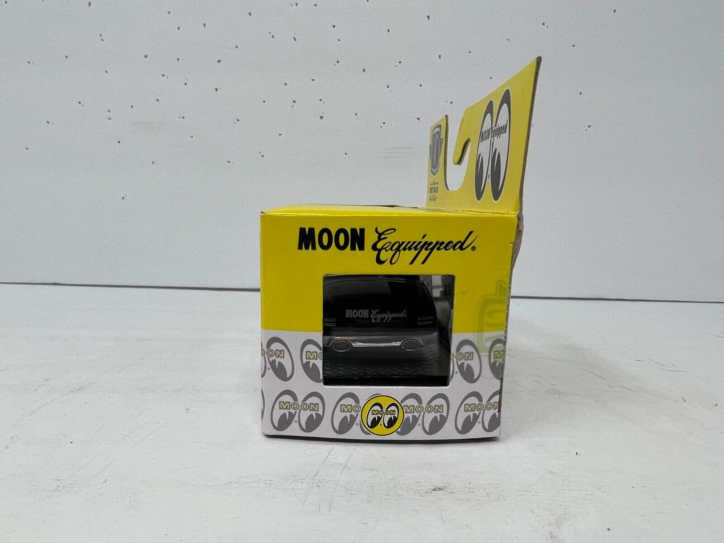 M2 Machines Moon Equipped 1949 Mercury R23 1:64 Diecast