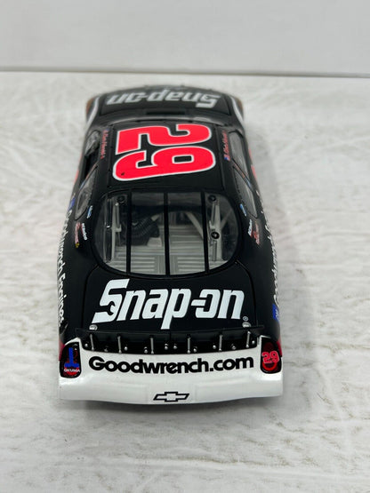 Action Nascar #29 Kevin Harvick Snap-On GM Dealers 2004 Monte Carlo 1:24 Diecast