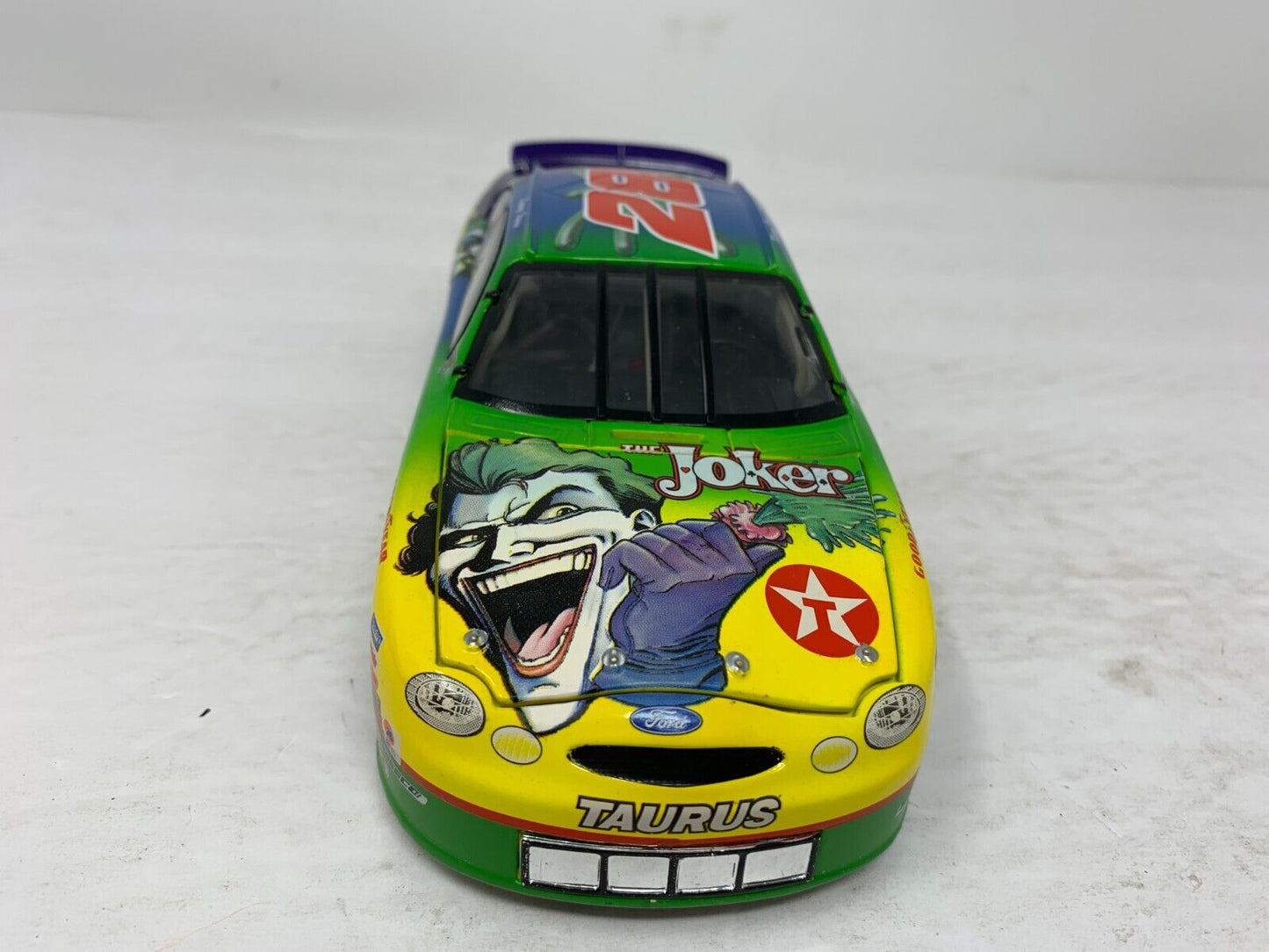 Action Nascar #28 Kenny Irwin Texaco The Joker 1998 Ford Taurus 1:24 Diecast