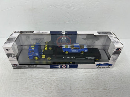 M2 Machines Auto-Haulers Ford C-600 & 1966 Shelby G.T. 350 CHASE 1:64 Diecast