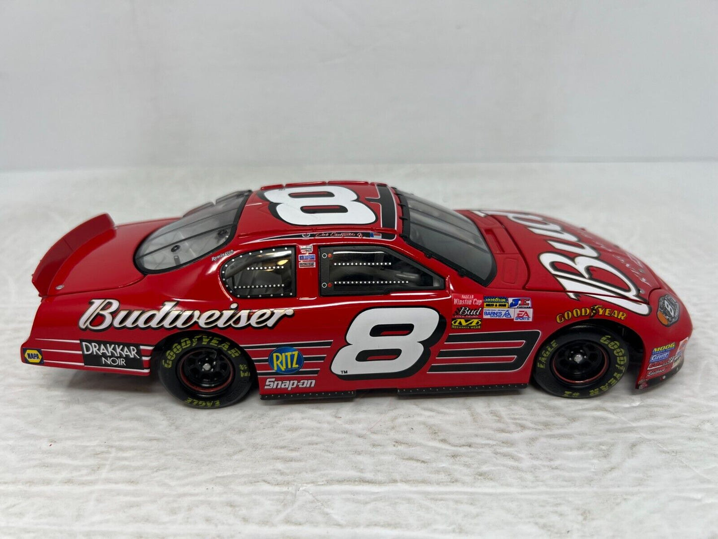 Action Nascar #8 Dale Earnhardt Jr. Budweiser GM Dealers 2003 Chevy 1:24 Diecast