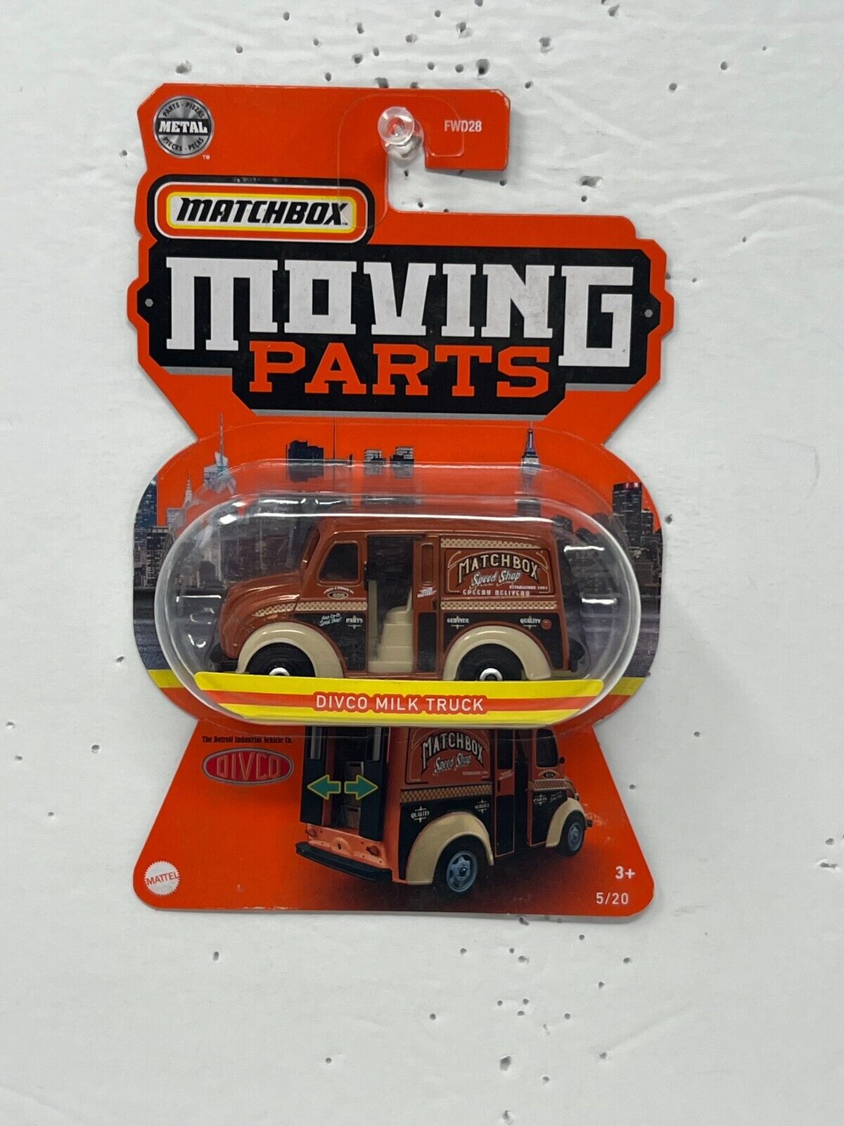 Matchbox Moving Parts Divco Milk Truck 1:64 Diecast