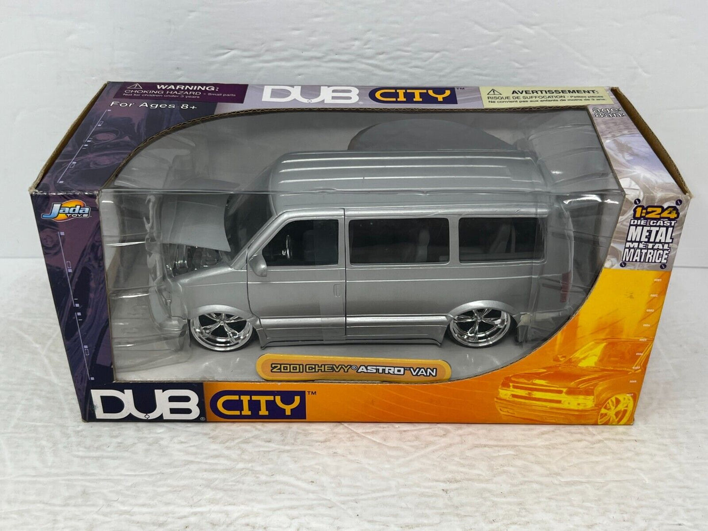 Jada Dub City 2001 Chevy Astro Van 124 Diecast