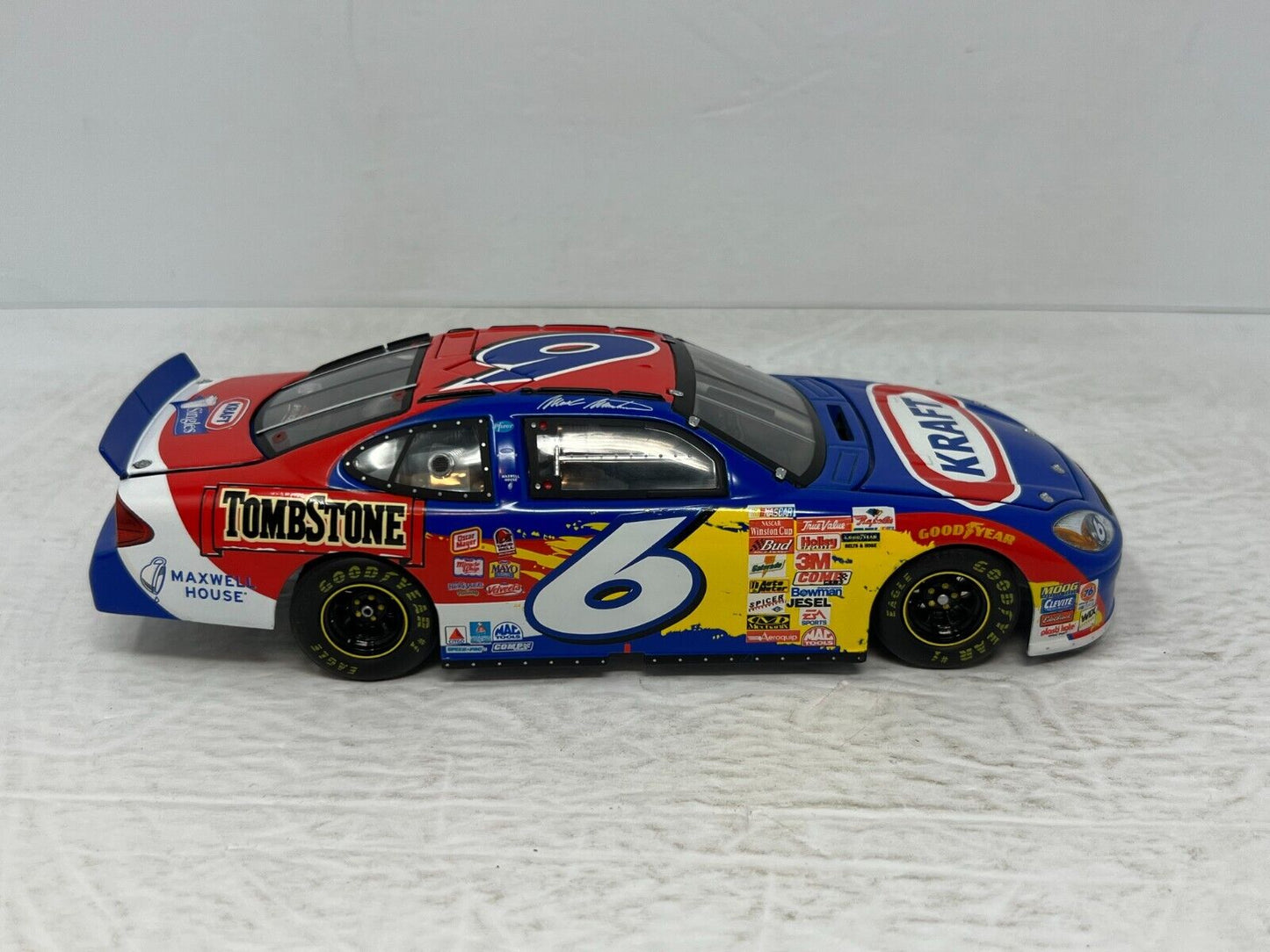 Team Caliber Owners Nascar #6 Mark Martin Kraft 2002 Ford Taurus 1:24 Diecast