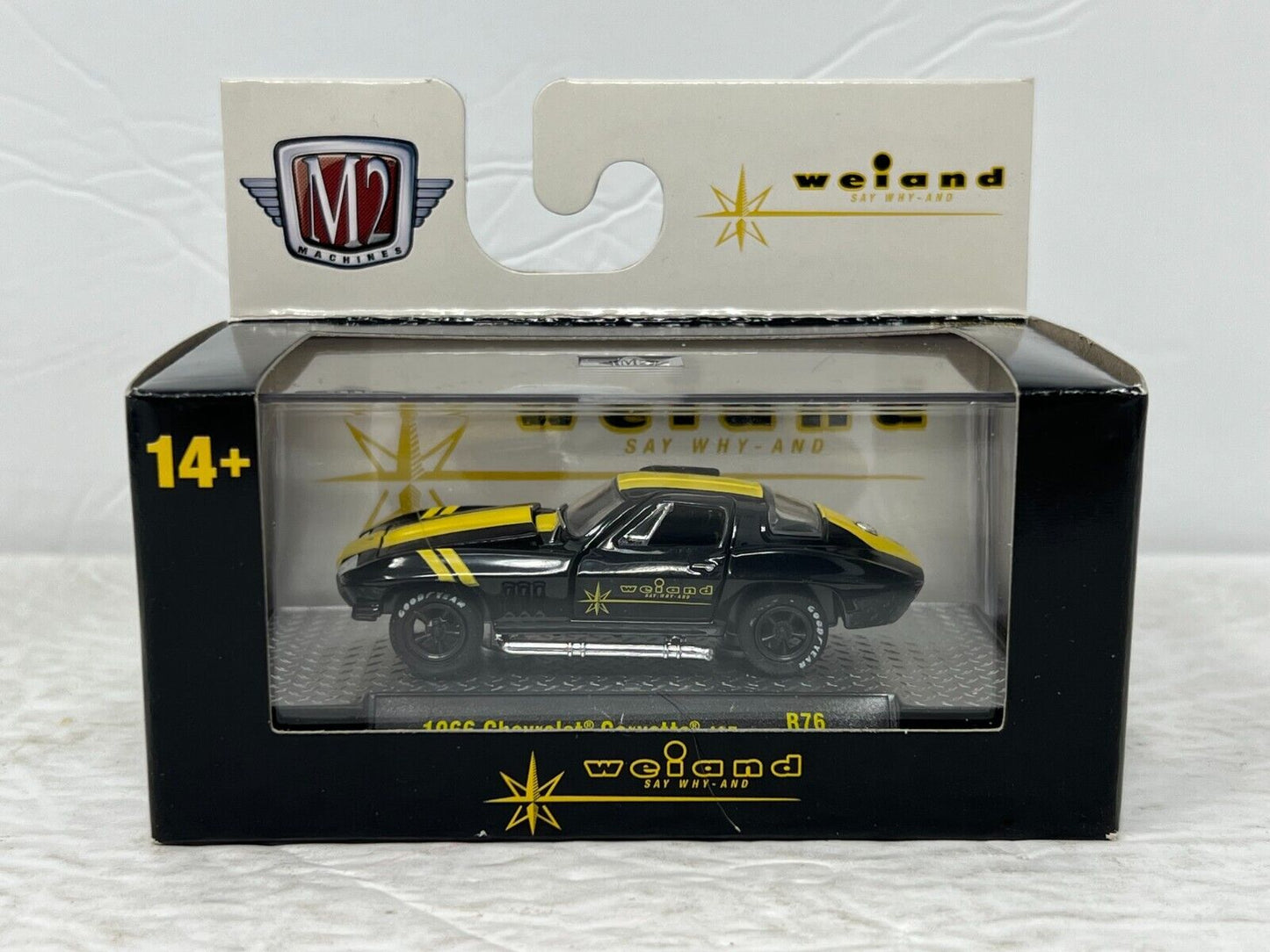 M2 Machines Weiand 1966 Chevrolet Corvette 427 1:64 Diecast