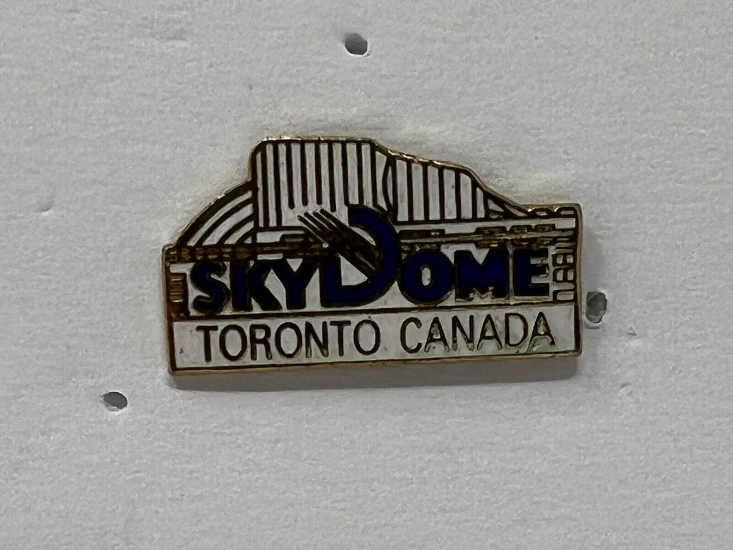 Skydome Toronto Canada Cities & States Lapel Pin