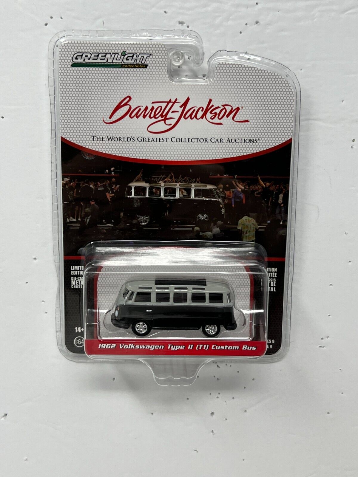 Greenlight Barrett-Jackson 1962 Volkswagen Type II (T1) Custom Bus 1:64 Diecast