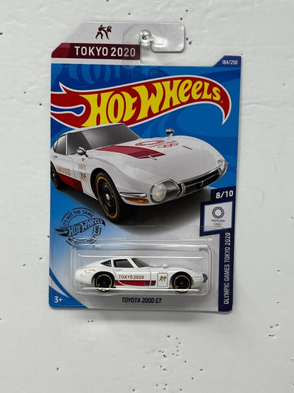 Hot Wheels Olympic Games Tokyo 2020 Toyota 2000 GT JDM 1:64 Diecast